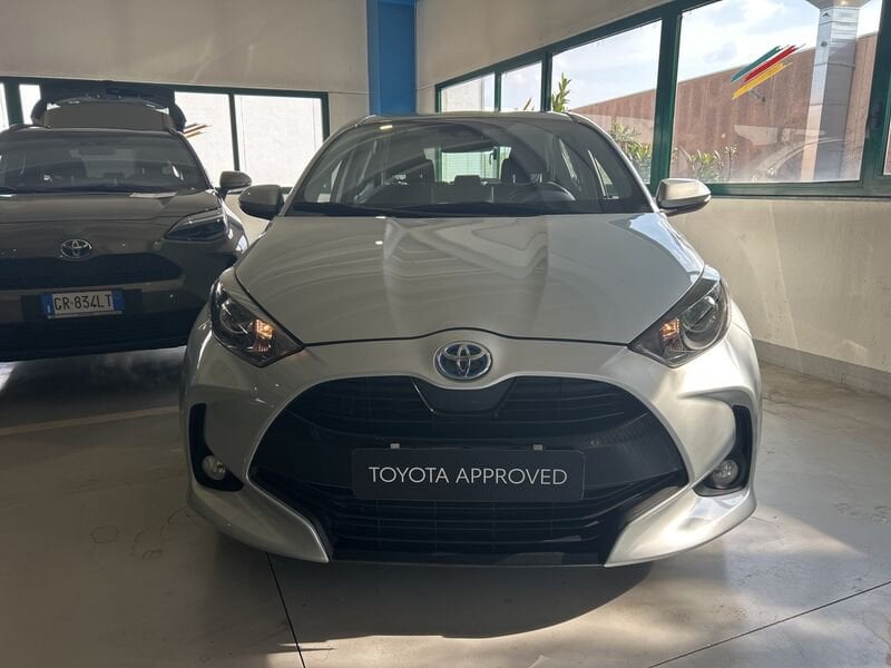 Toyota Yaris Yaris 1.5 Hybrid 5 porte Active  usato a Torino