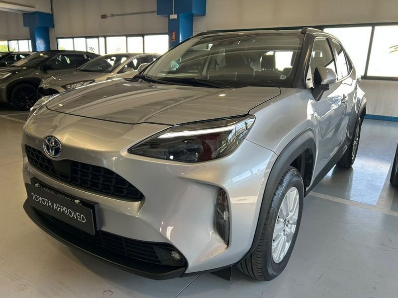 Toyota Yaris Cross 1.5H (116 CV) E-CVT Active  usato a Torino