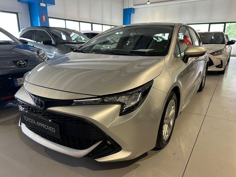 Toyota Corolla 1.8 Hybrid Active  usato a Torino