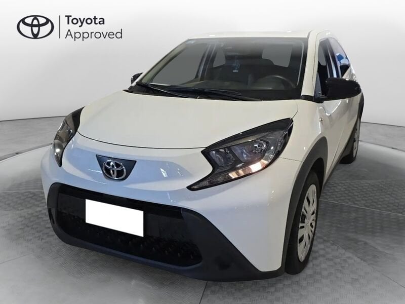 Toyota Aygo X Aygo X 1.0 VVT-i 72 CV 5 porte Active benzina usato a Asti