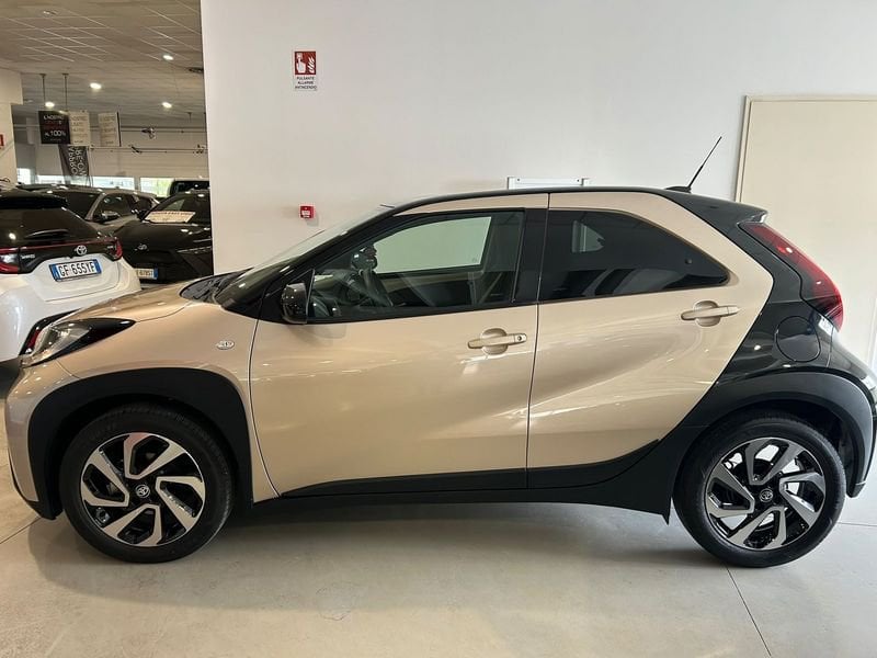 Toyota Aygo X 1.0B (72 CV) Trend benzina usato a Torino