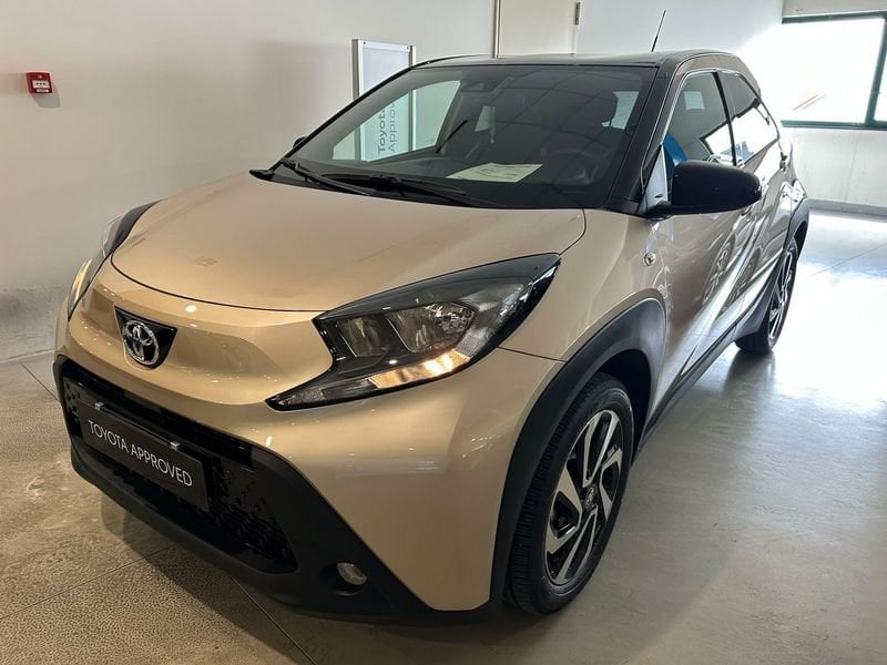 Toyota Aygo X 1.0B (72 CV) Trend benzina usato a Torino