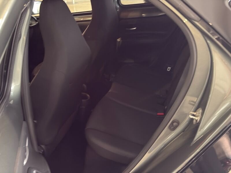 Toyota Aygo X 1.0B (72 CV) Lounge S-CVT benzina usato a Torino