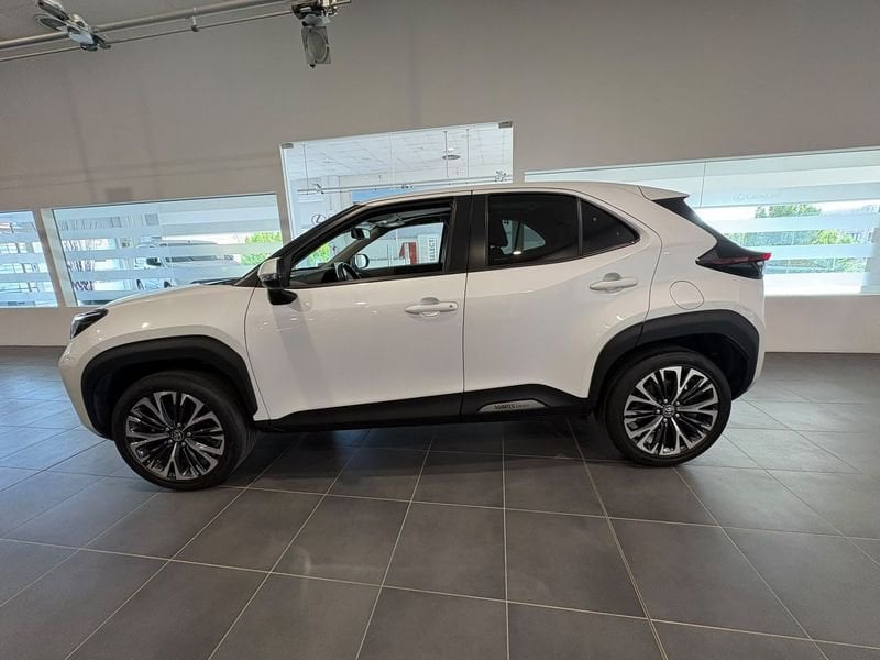 Toyota Yaris Cross 1.5H (116 CV) E-CVT Lounge usato a Torino