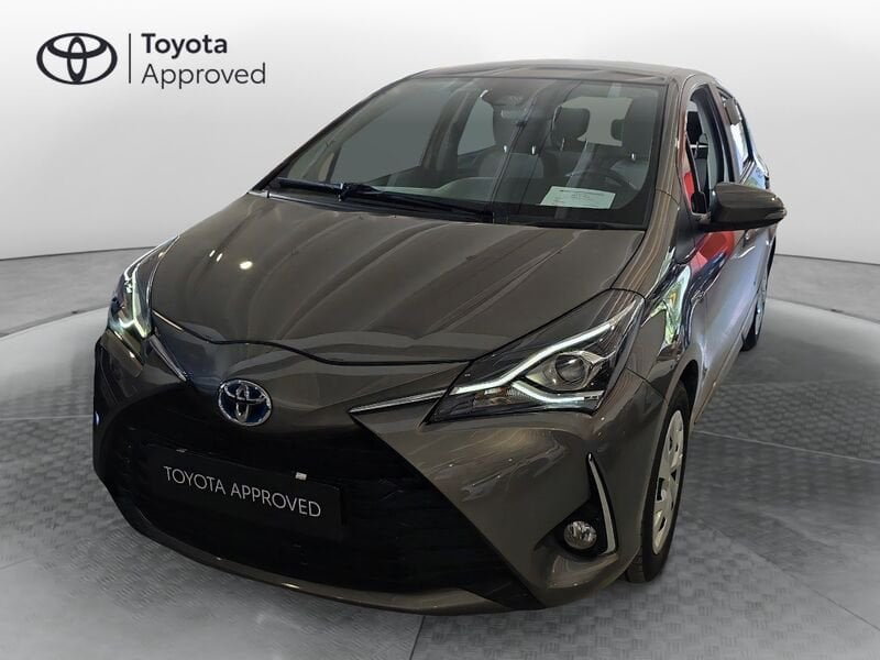 Toyota Yaris 1.5 Hybrid 5 porte Active  usato a Torino