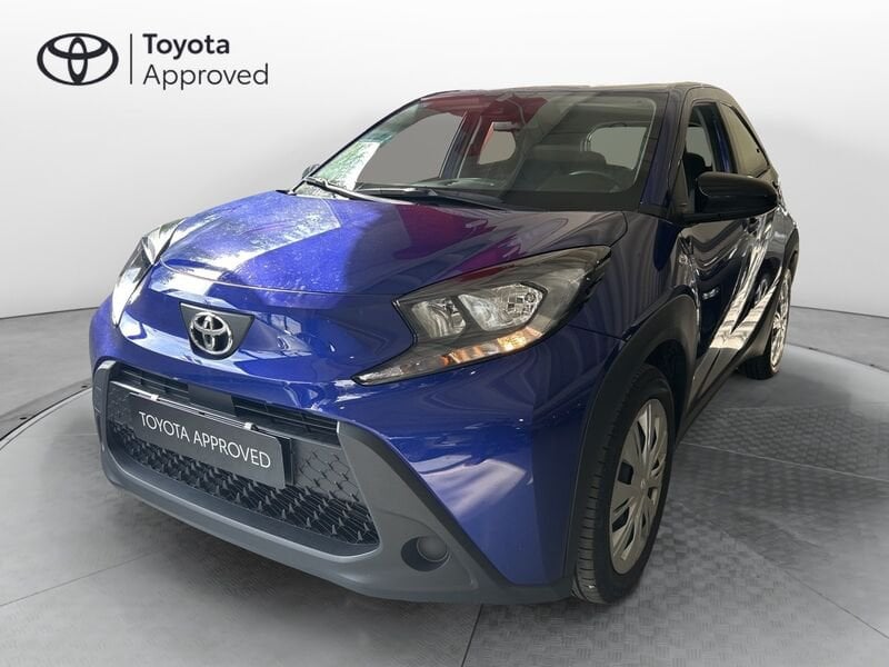 Toyota Aygo X Aygo X 1.0 VVT-i 72 CV 5 porte Active  usato a Torino