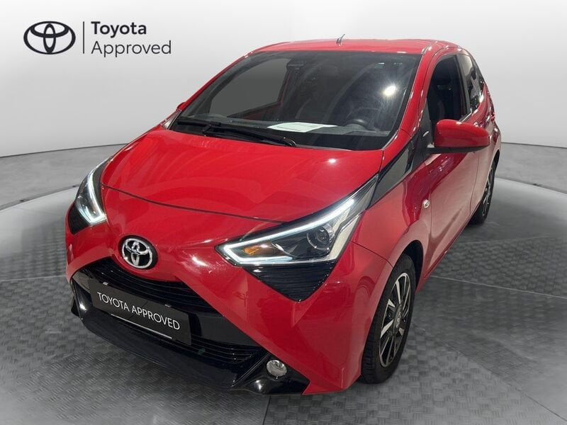 Toyota Aygo Connect 1.0 VVT-i 72 CV 5 porte x-play  usato a Torino