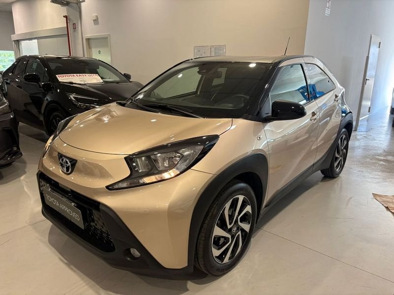 Toyota Aygo X 1.0B (72 CV) Trend benzina usato a Torino