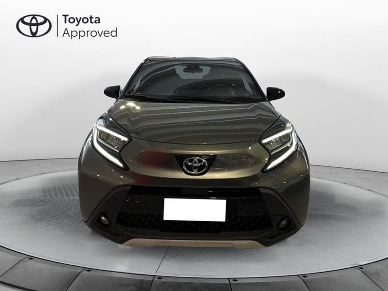 Toyota Aygo X 1.0B (72 CV) Lounge S-CVT benzina usato a Torino
