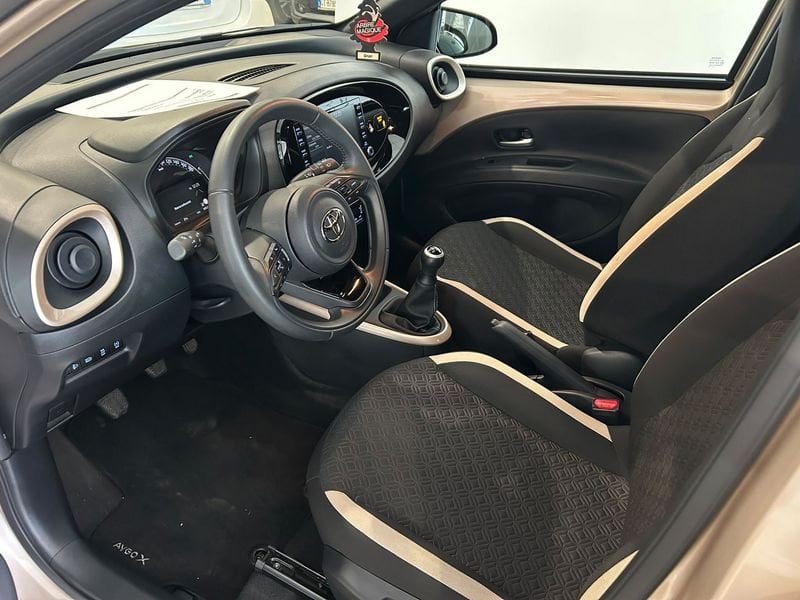 Toyota Aygo X 1.0B (72 CV) Trend benzina usato a Torino