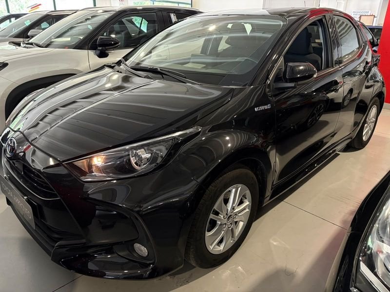 Toyota Yaris Hybrid Active MY21  usato a Torino