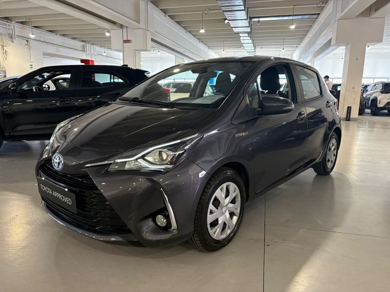 Toyota Yaris 1.0 Active MY18 benzina usato a Torino