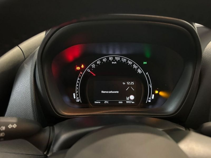 Toyota Aygo X 1.0B (72 CV) Trend benzina usato a Torino
