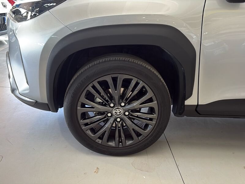 Toyota Yaris Cross 1.5H (116 CV) E-CVT Adventure usato a Torino