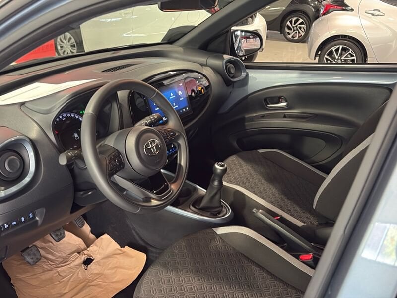 Toyota Aygo X 1.0B (72 CV) Trend benzina usato a Torino