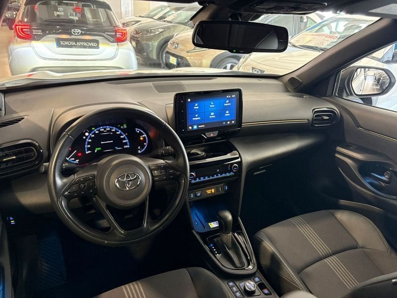 Toyota Yaris Cross 1.5H (116 CV) E-CVT Adventure usato a Torino