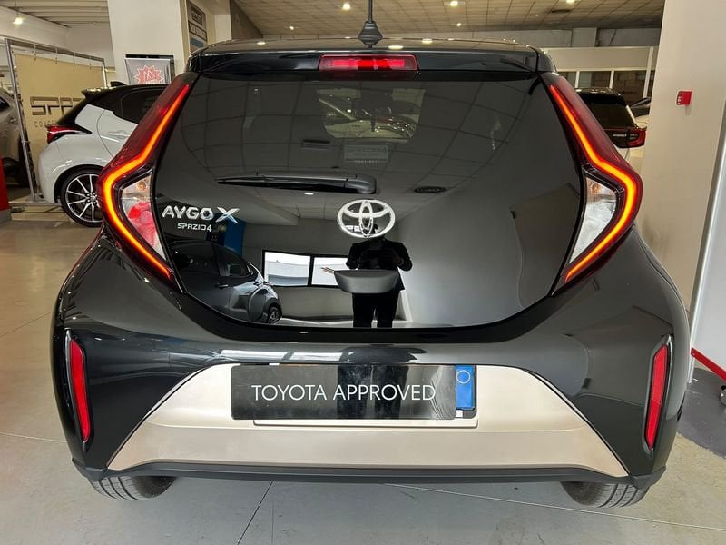 Toyota Aygo X 1.0B (72 CV) Trend benzina usato a Torino