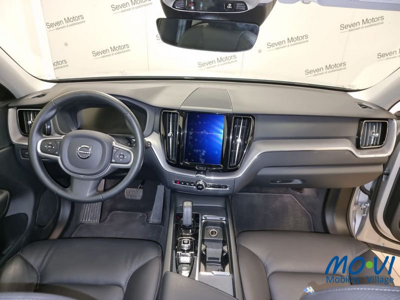 Volvo XC60 B4 AWD Geartronic Business Plus Ibrida usata - 14
