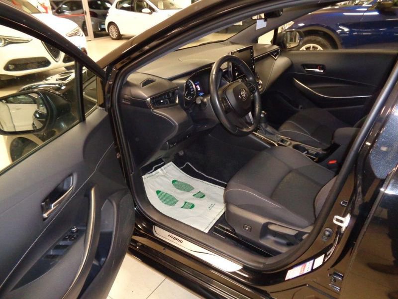 Toyota Corolla Touring Sports 1.8 Hybrid Business Ibrida usata - 2