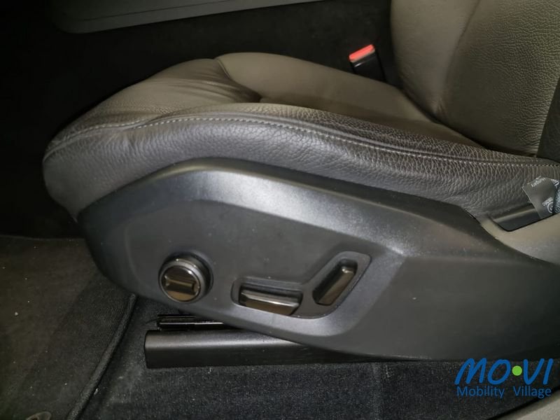 Volvo XC60 B4 AWD Geartronic Business Plus Ibrida usata - 13