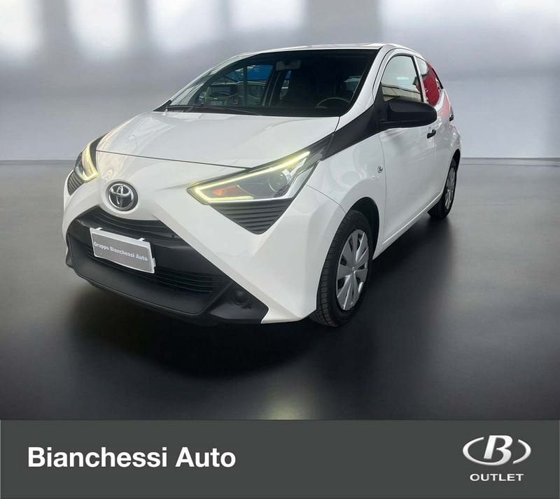 Toyota Aygo Connect 1.0 VVT-i 72CV 5 porte x-business light