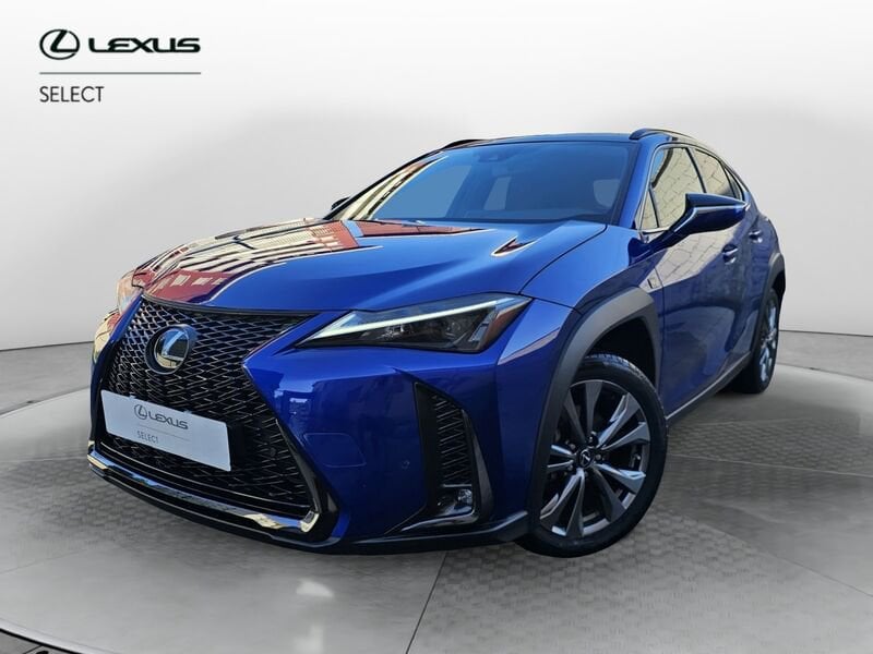 Lexus UX Hybrid Design