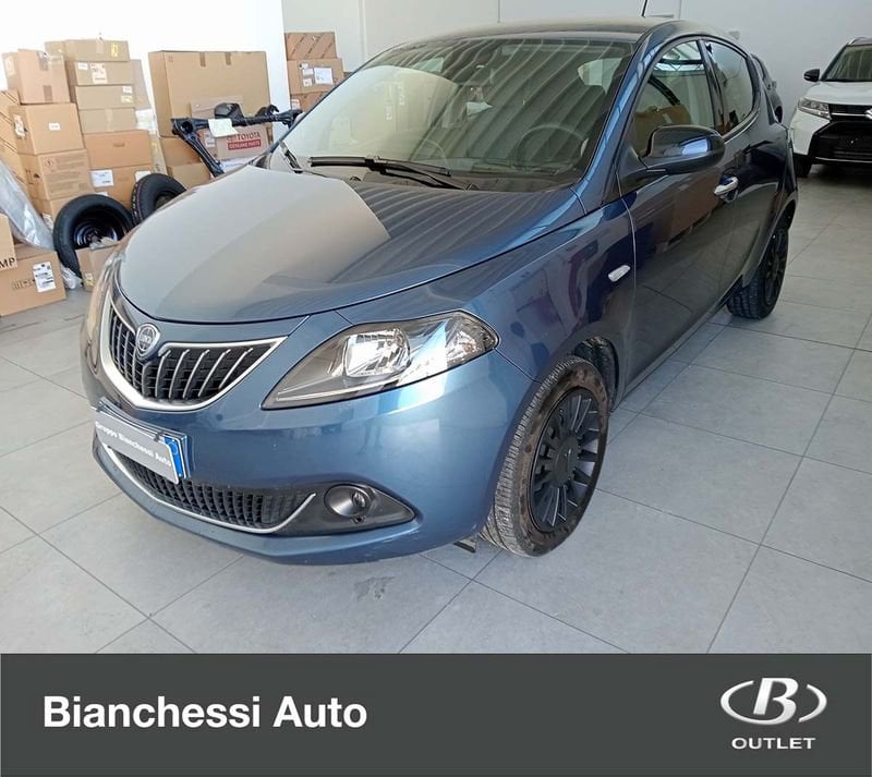 Lancia Ypsilon 1.0 FireFly 5 porte S&S Hybrid Gold