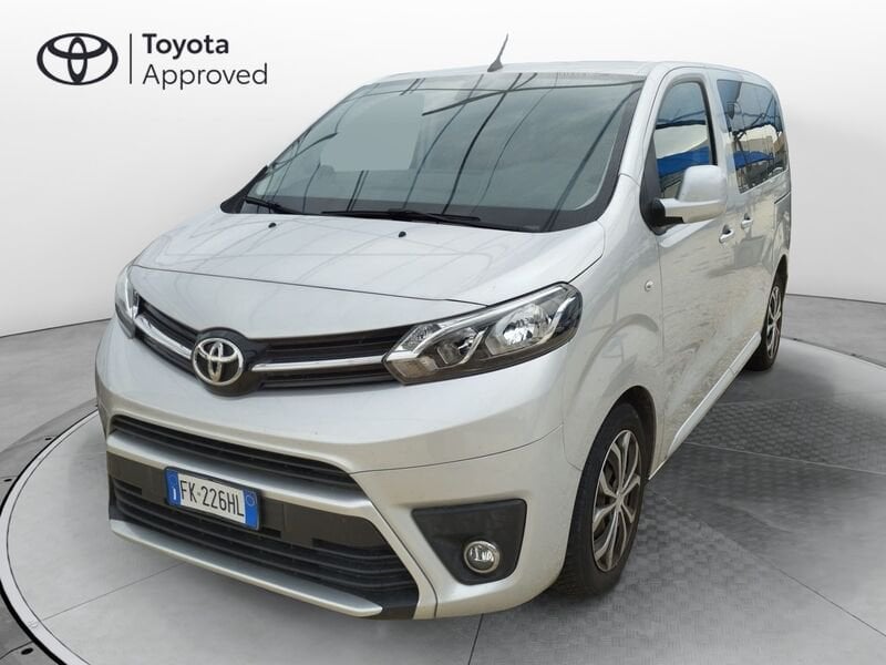 Toyota Proace Verso Proace Verso 1.6D L0 D Lounge
