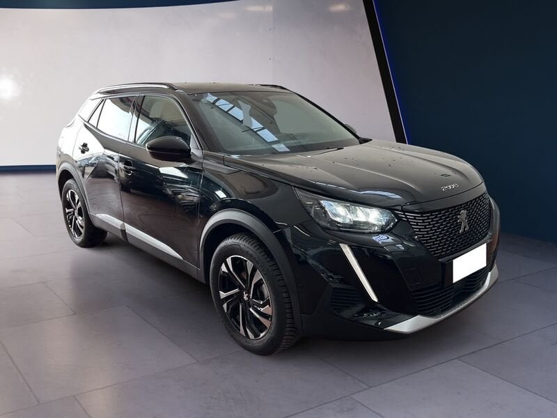 Peugeot 2008 II 2020 1.2 puretech Allure Pack s&s 100cv usato a Torino
