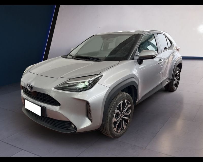 Toyota Yaris Cross 1.5h Trend awd-i 116cv e-cvt usato a Torino