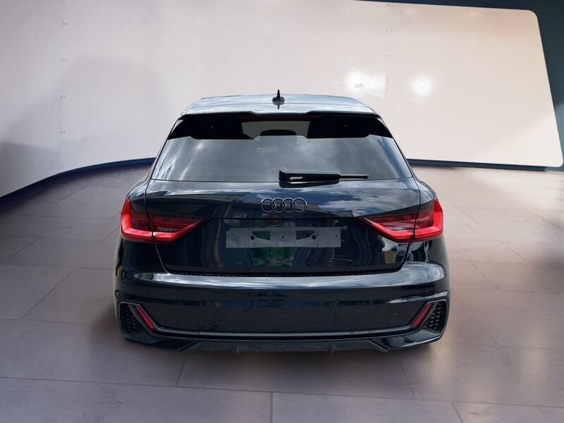 Audi A1 II 2019 Sportback Sportback 30 1.0 tfsi S Line Edition 116cv s-tronic benzina usato a Torino