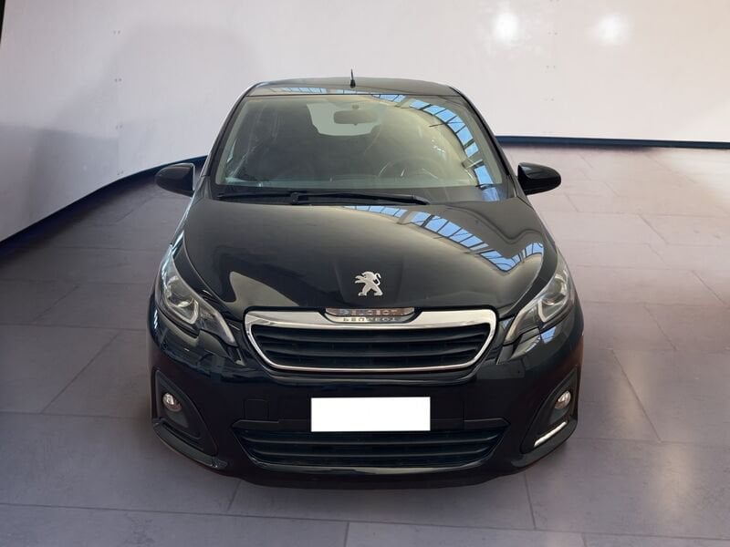Peugeot 108 1.0 vti Active s&s 5p neopatentati benzina usato a Torino