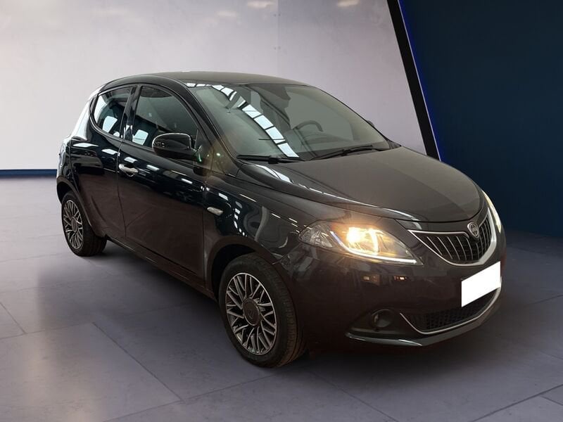Lancia Ypsilon III 2021 1.2 Gold Gpl 69cv usato a Torino