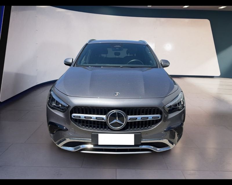 Mercedes-Benz GLA GLA-H247 2023 180 d Executive auto  usato a Torino
