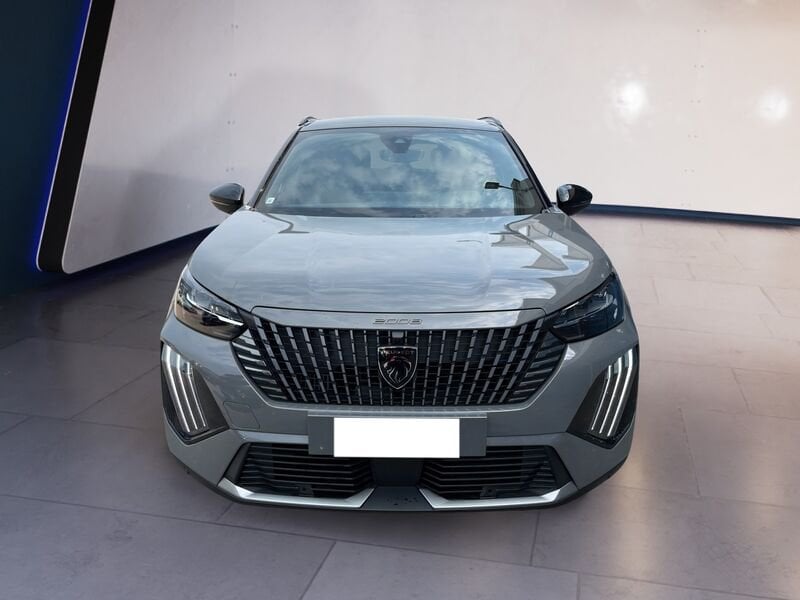 Peugeot 2008 II 2023 1.2 hybrid GT 145cv e-dcs6  usato a Torino