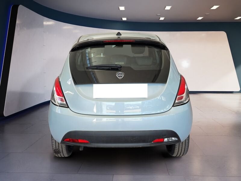 Lancia Ypsilon NUOVA My24 402 Oro 1.0  usato a Torino