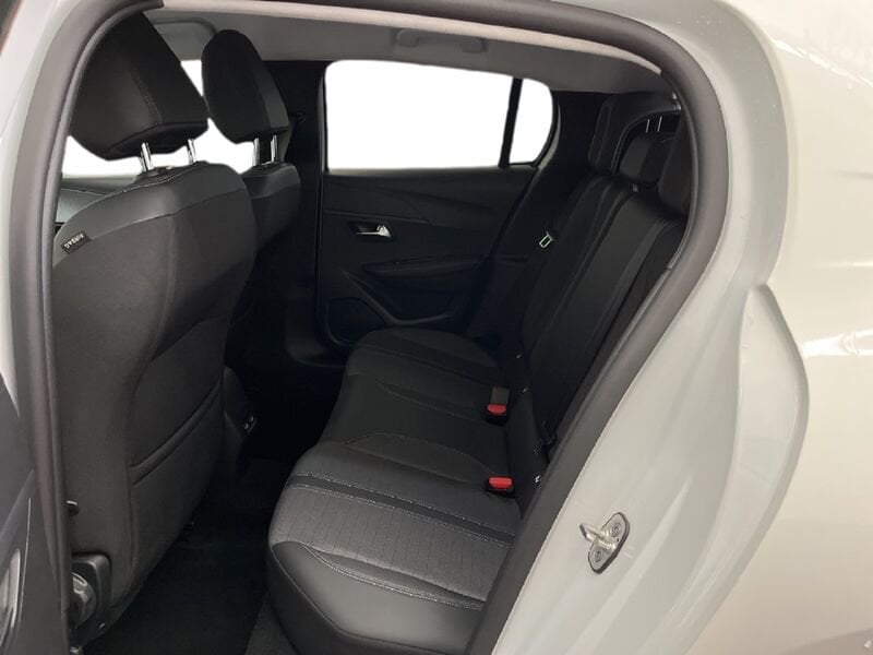 Peugeot 208 II 2019 1.2 puretech Allure s&s 100cv eat8 my20 benzina usato a Torino