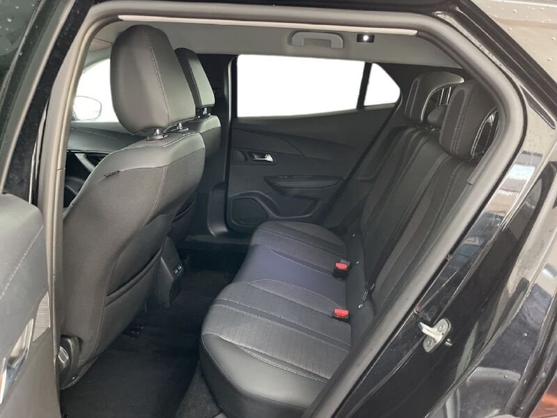 Peugeot 2008 II 2020 1.2 puretech Allure Pack s&s 100cv usato a Torino