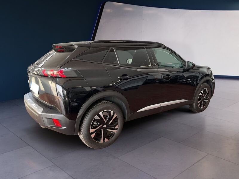 Peugeot 2008 II 2020 1.2 puretech Allure Pack s&s 100cv usato a Torino