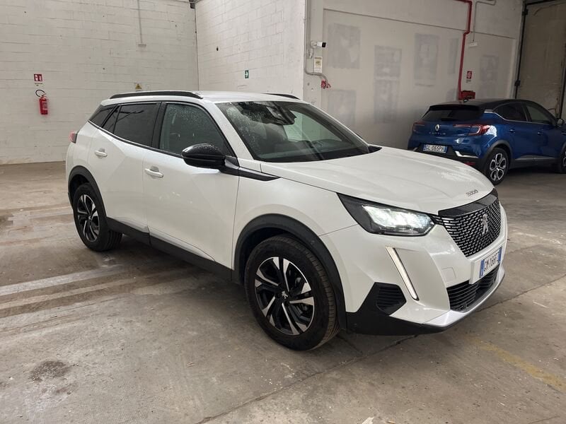 Peugeot 2008 II 2020 1.2 puretech Allure Pack s&s 100cv  usato a Torino