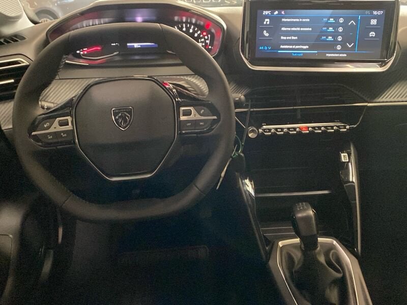 Peugeot 208 II 2023 1.2 puretech Style s&s 75cv benzina km0 a Torino