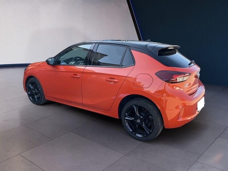 Opel Corsa VI 2020 1.2 D&T s&s 100cv benzina usato a Torino