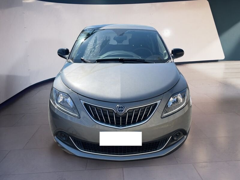 Lancia Ypsilon NUOVA My24 402 Platino 1.0  usato a Torino