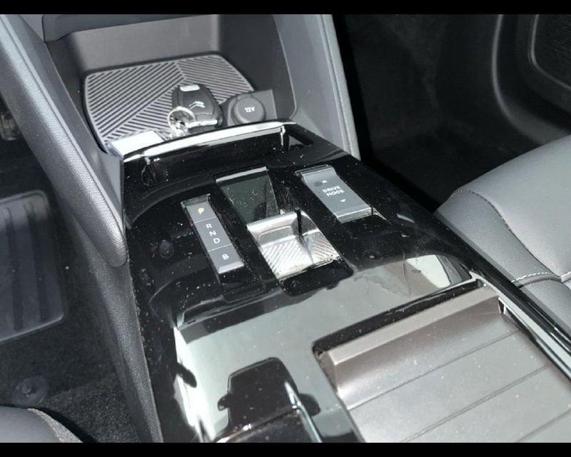 Citroën C4 X Nuova e- Elettrica 100kw (136cv) – Shine km0 a Torino