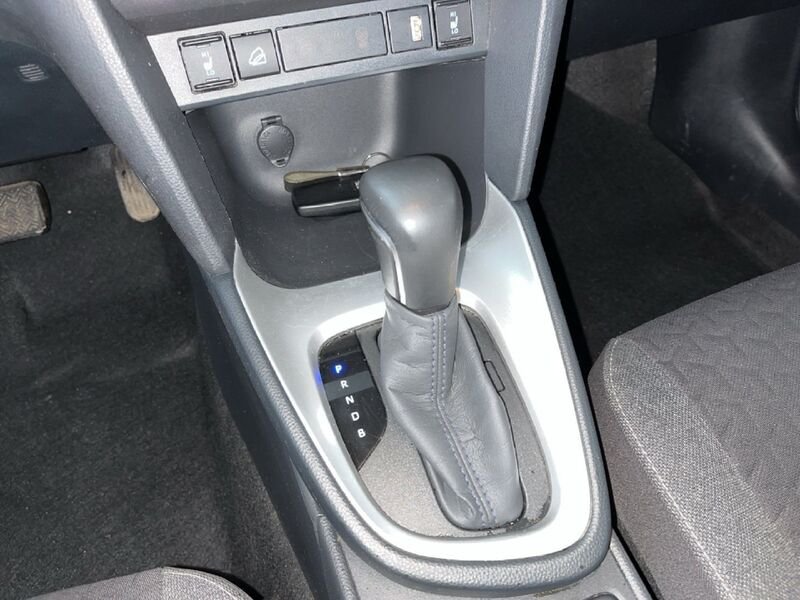 Toyota Yaris Cross 1.5h Trend awd-i 116cv e-cvt usato a Torino