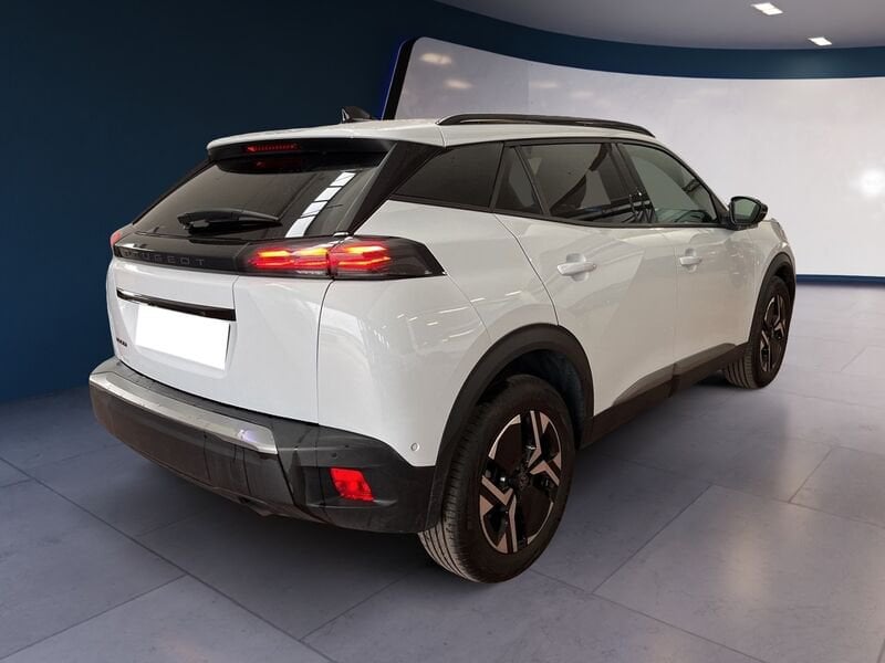 Peugeot 2008 II 2023 1.2 puretech Allure s&s 100cv benzina usato a Torino