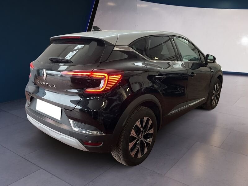 Renault Captur II 2024 1.0 tce Techno 90cv usato a Torino