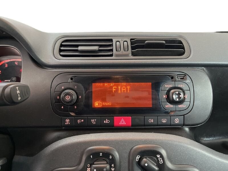 FIAT Panda III 2021 1.0 firefly hybrid s&s 70cv 5p.ti usato a Torino