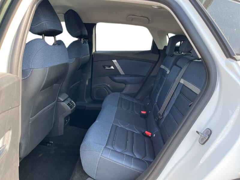 Citroën C4 III 2021 1.2 puretech Shine s&s 130cv eat8  usato a Torino