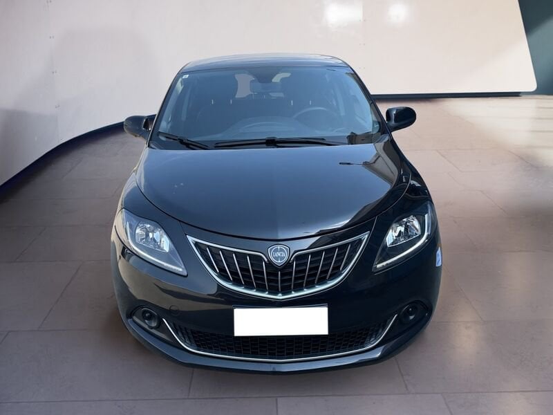 Lancia Ypsilon III 2021 1.0 firefly hybrid Platino s&s 70cv ibrida usato a Torino